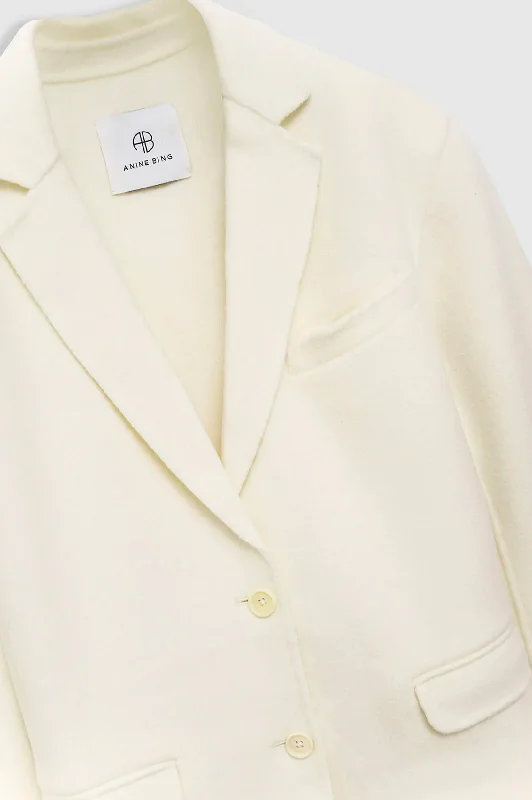 Quinn Blazer in White Cashmere Blend