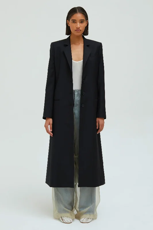 Talus Tailored Coat in Black