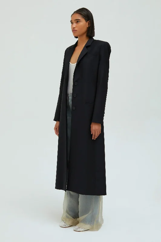 Talus Tailored Coat in Black