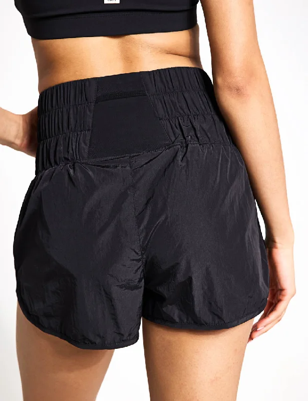 The Way Home Shorts - Black